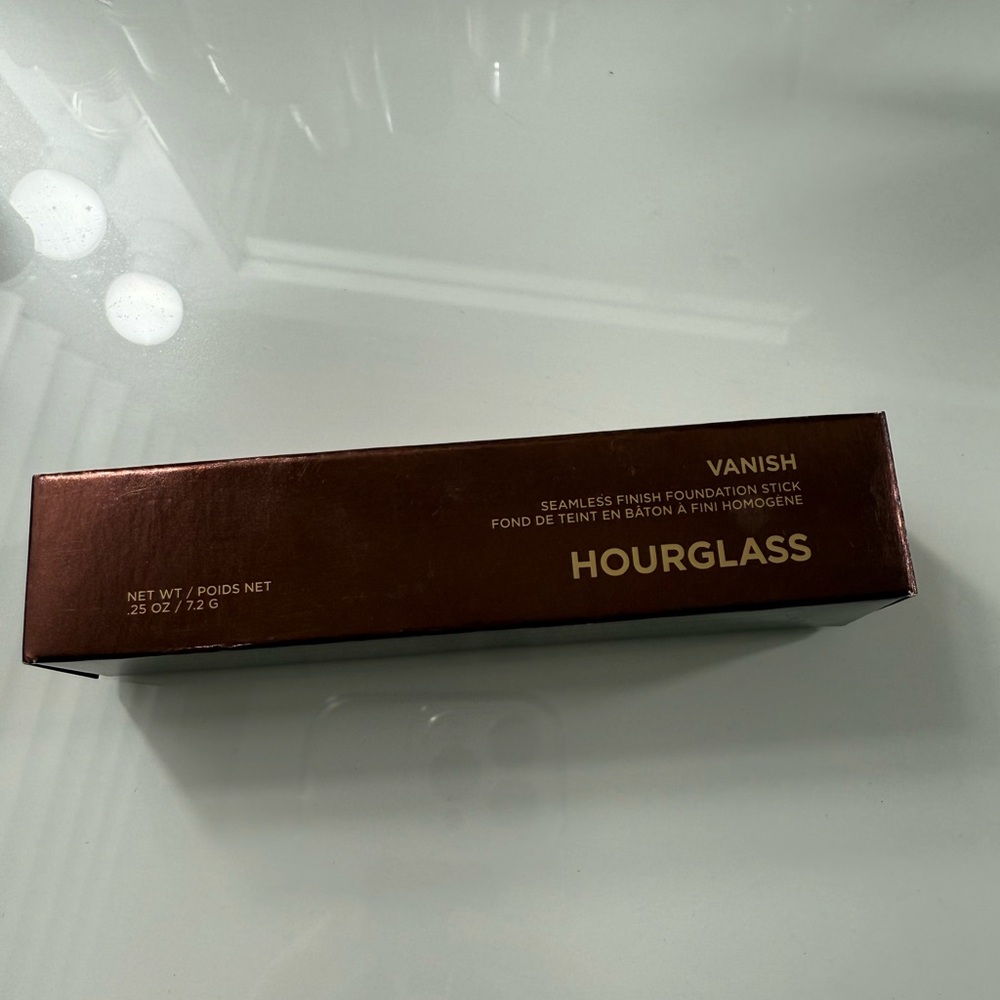 Hourglass vanish seamless finish foundation stick